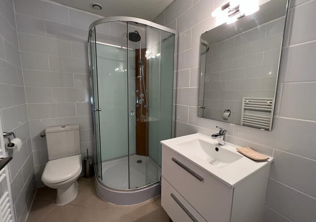 Photo of Bathroom in La Celle-Guenand