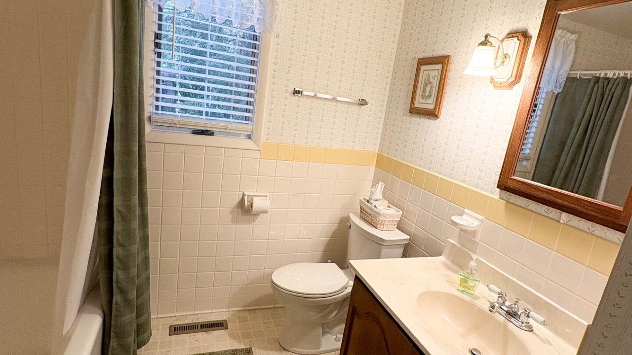 Photo of Bathroom in Chautauqua