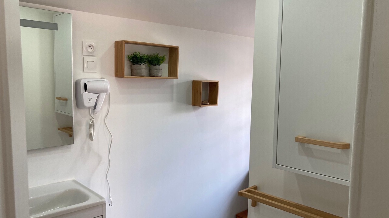 Photo of Bathroom in Touques