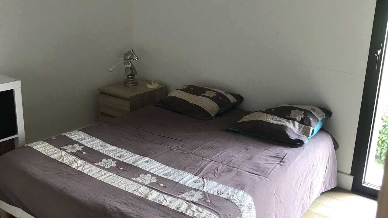 Photo of Bedroom in Langrolay-sur-Rance