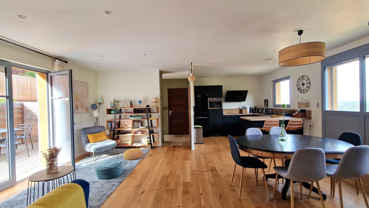 Photo of Others in Poleymieux-au-Mont-d'Or