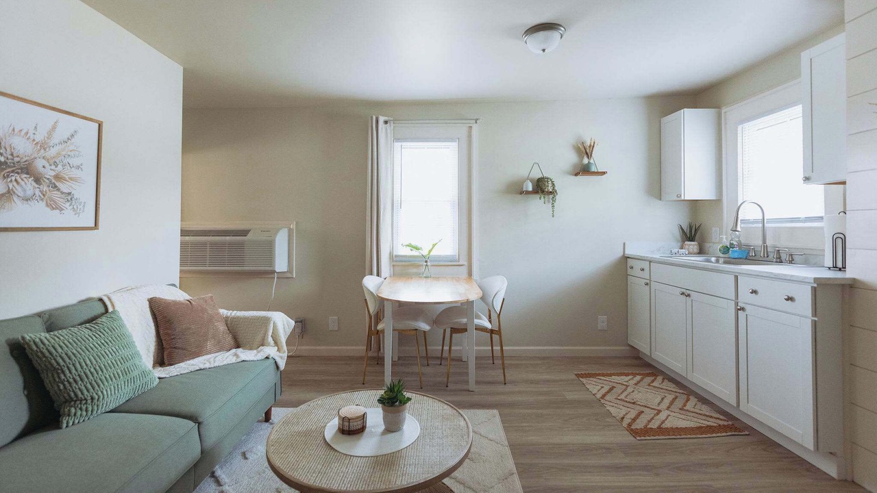 Photo of Livingroom in Johnson City