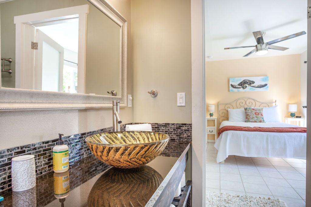 Photo of Bathroom in Kehena