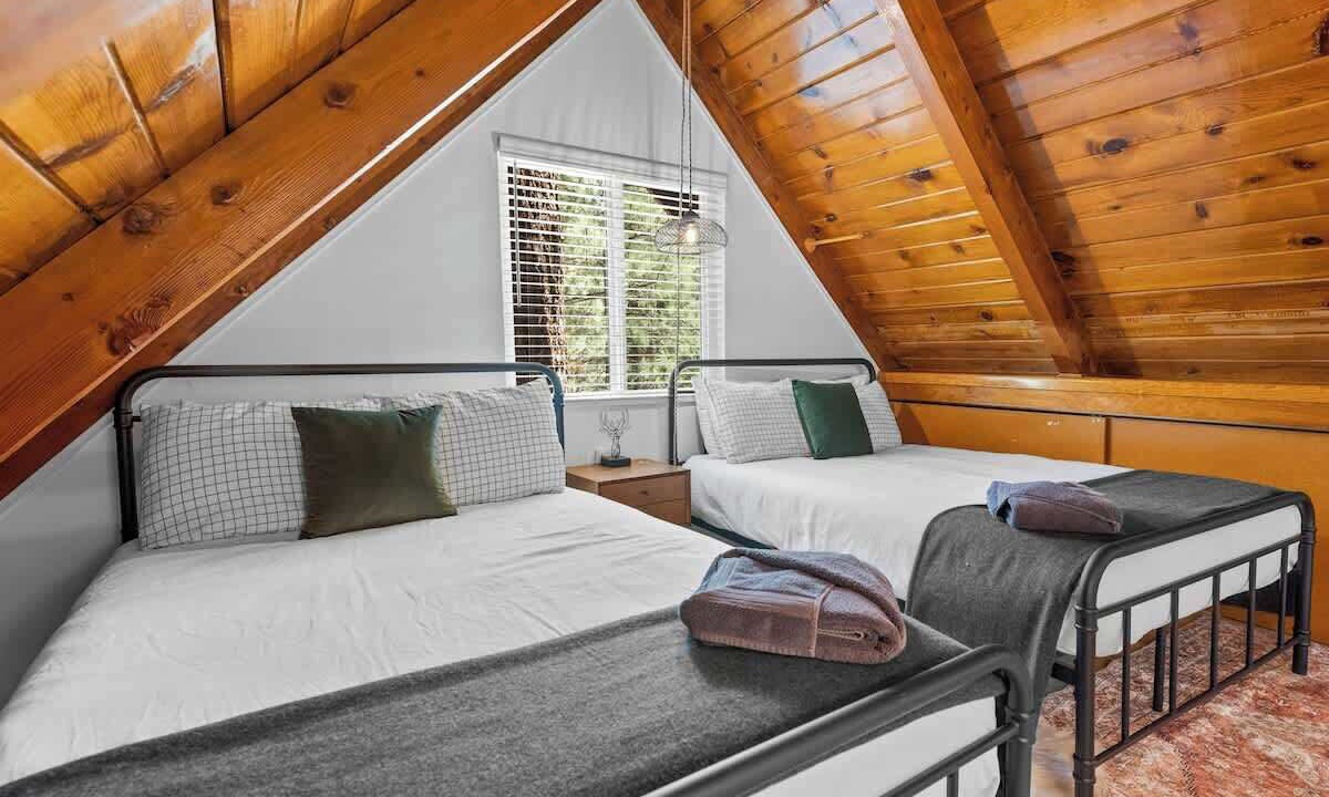 Photo of Bedroom in Big Bear City