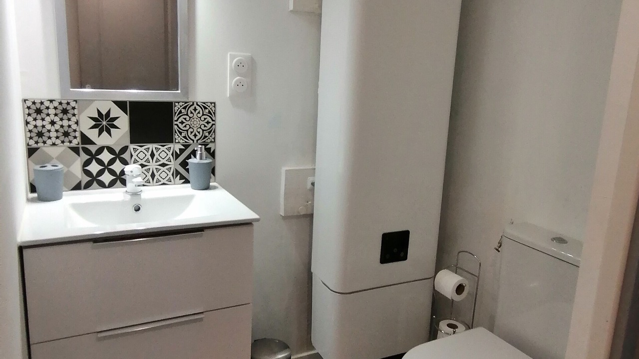 Photo of Bathroom in Tonneins