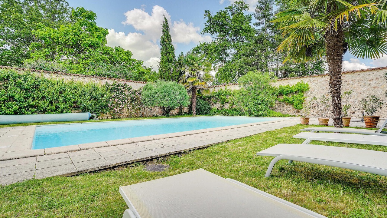 Photo of Outdoor in Nieul-le-Dolent