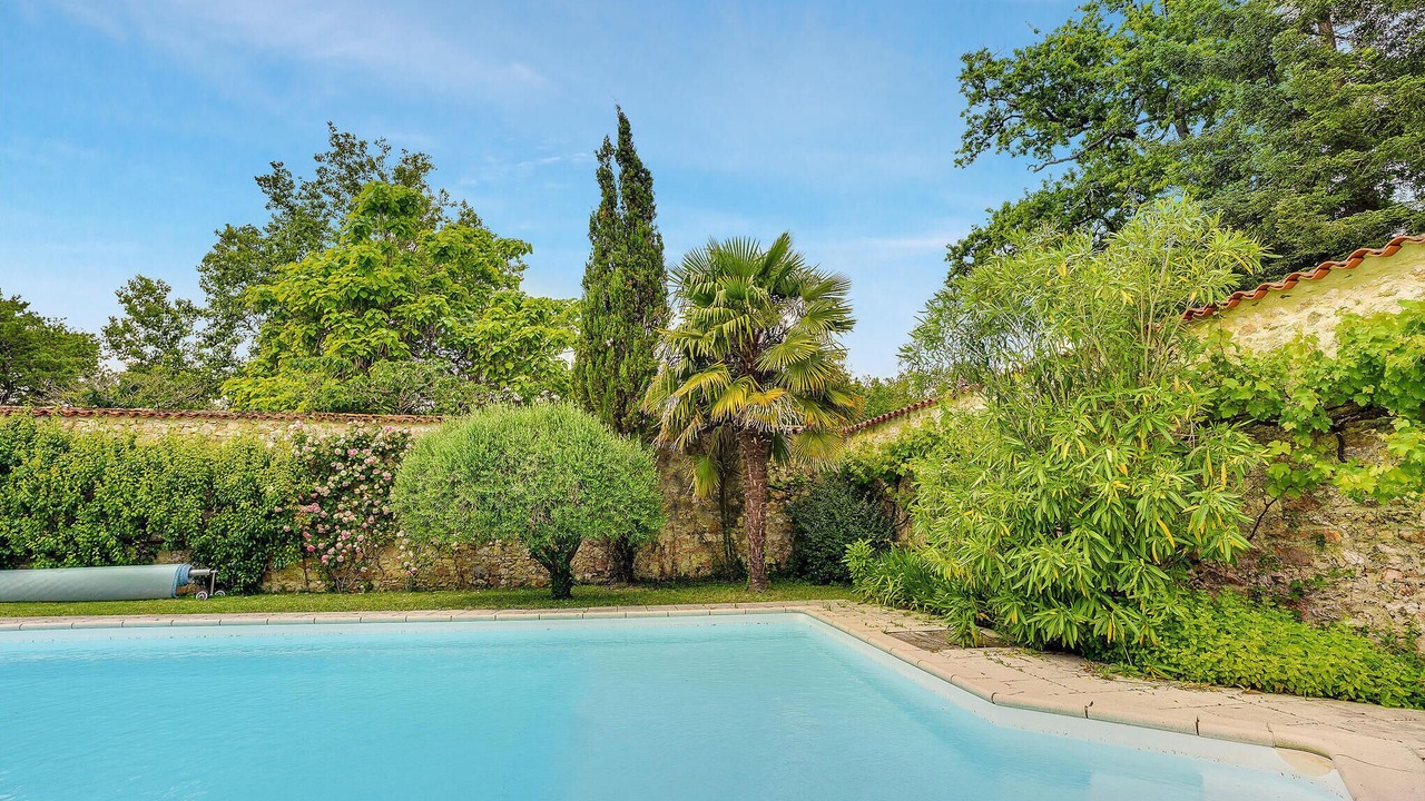 Photo of Outdoor in Nieul-le-Dolent