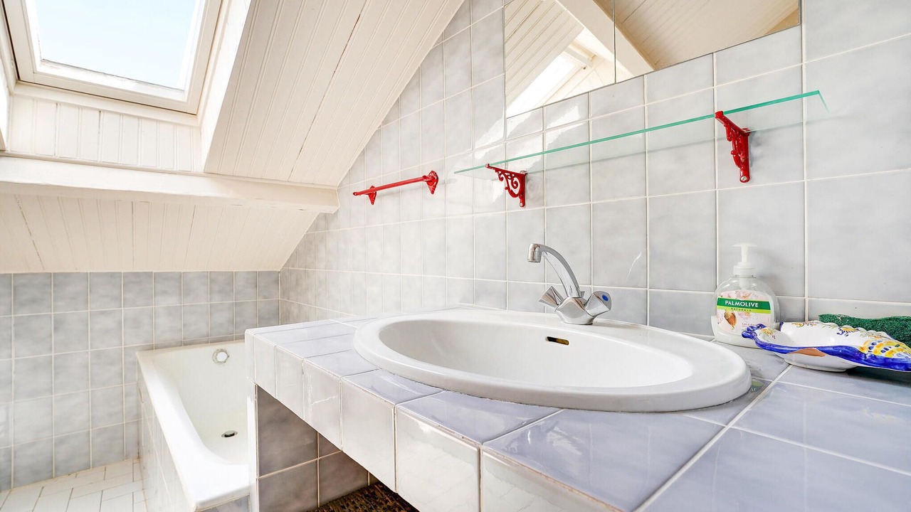 Photo of Bathroom in Nieul-le-Dolent