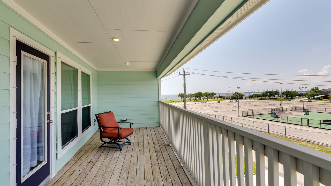 Photo of Patio Balcony in La Porte