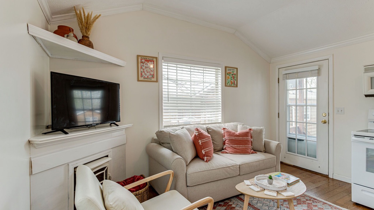 Photo of Livingroom in Monteagle