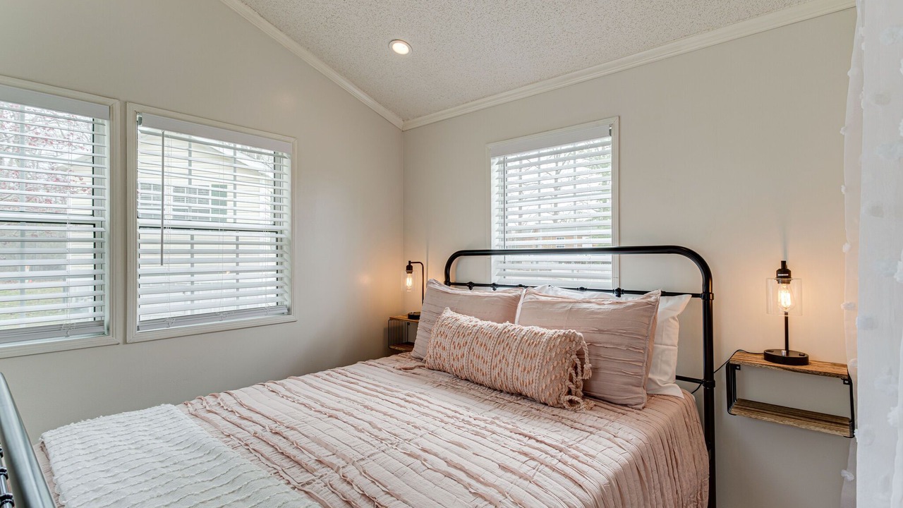 Photo of Bedroom in Monteagle