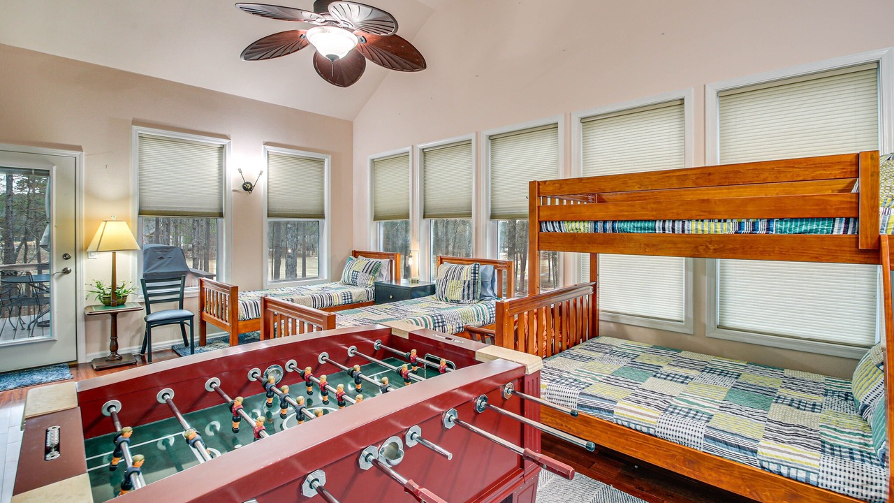 Photo of Bedroom in Hot Springs Village