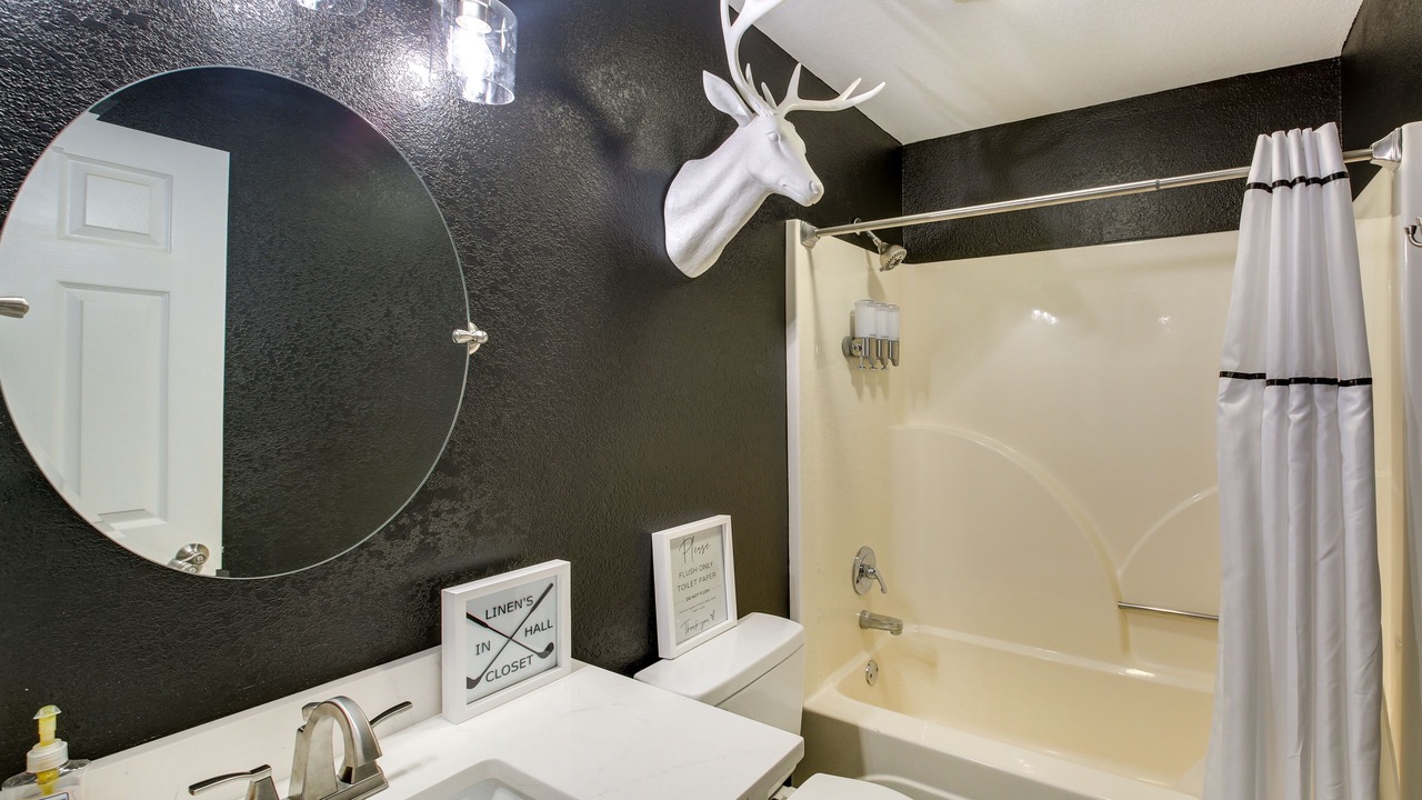 Photo of Bathroom in Hot Springs Village