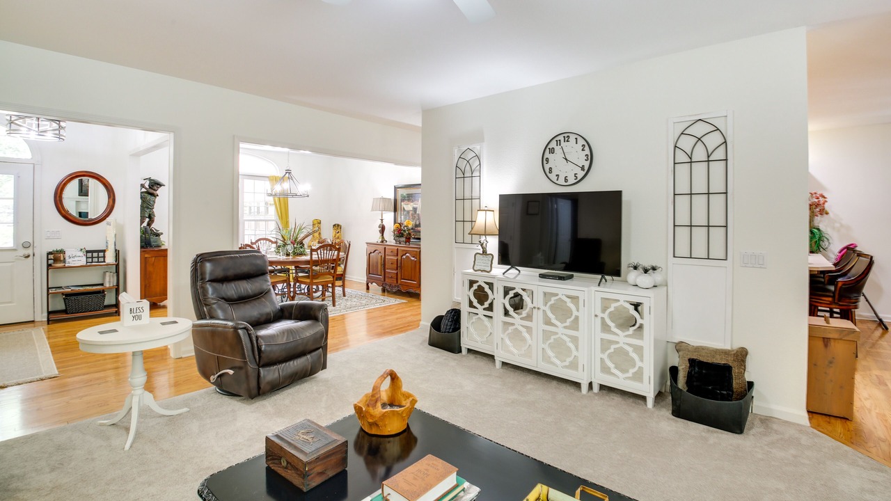 Photo of Livingroom in Hot Springs Village