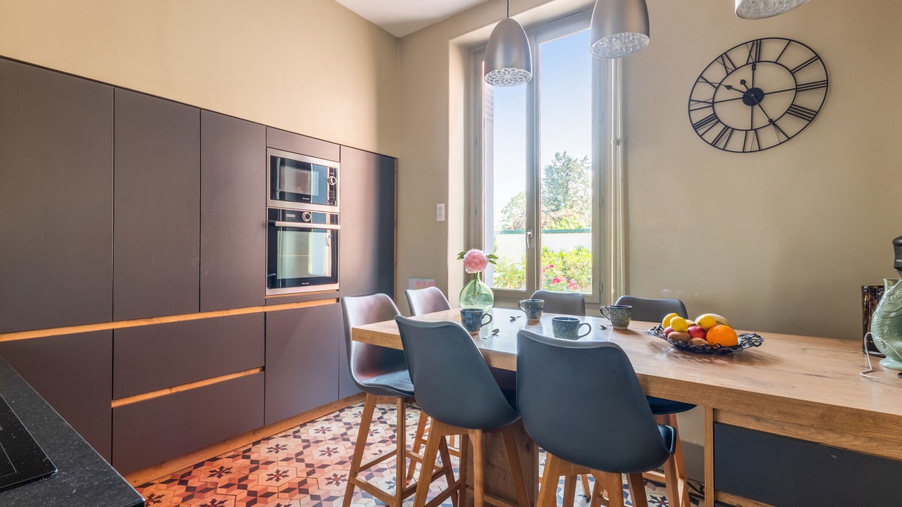 Photo of Others in Champagne-au-Mont-d'Or