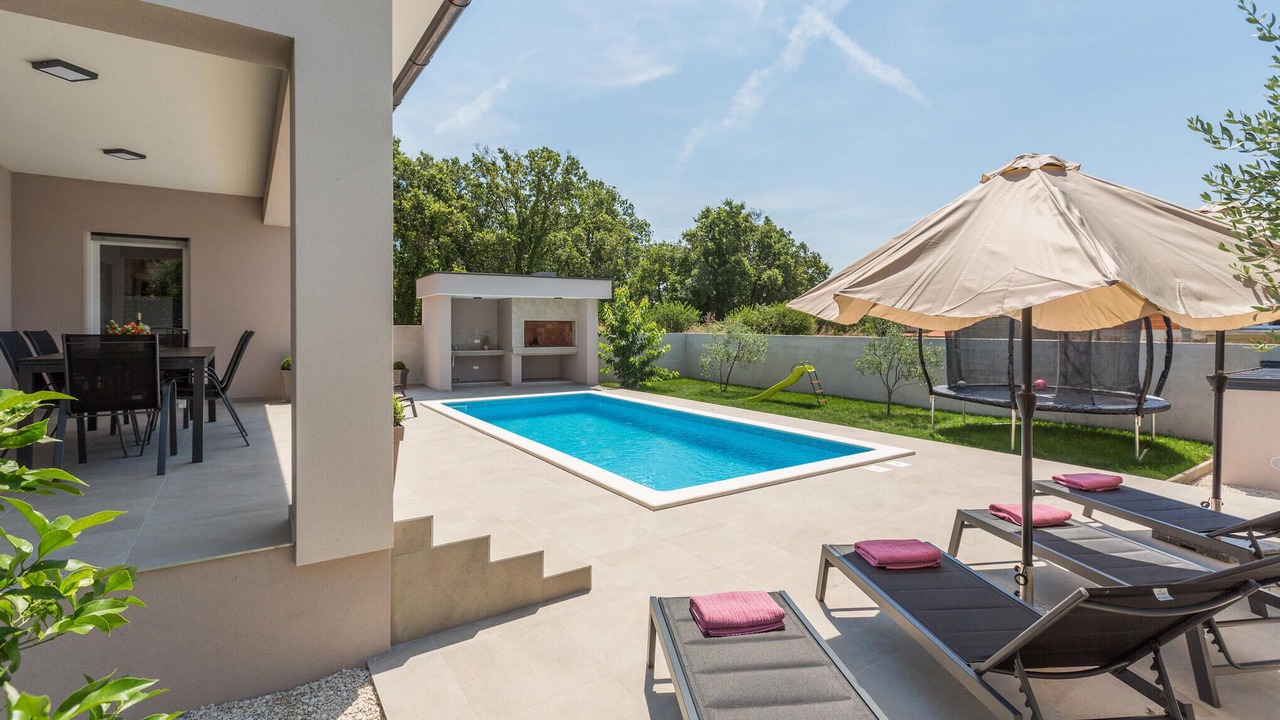 Photo of Outdoor in Galizana