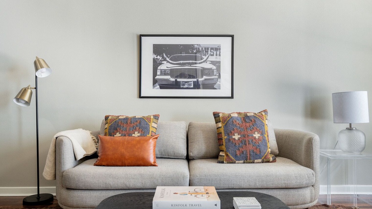 Photo of Livingroom in Barton Heights
