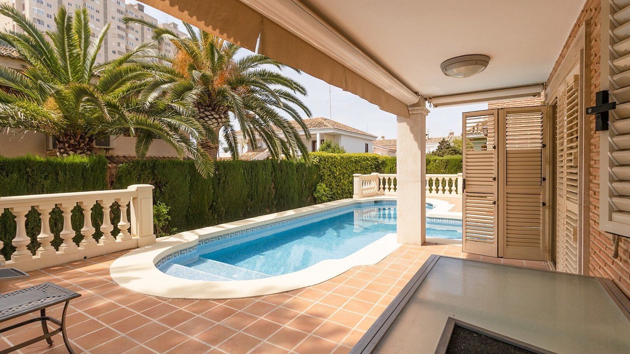 Photo of Outdoor in El Puig de Santa Maria