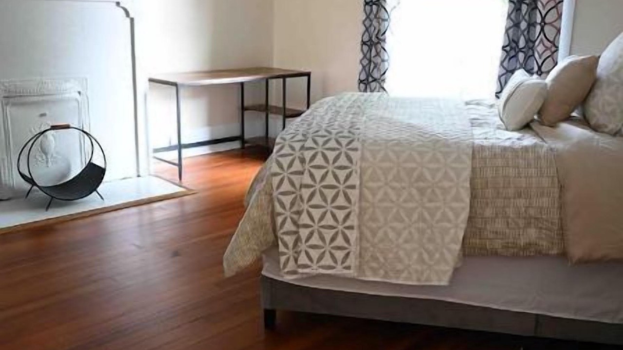 Photo of Bedroom in New Pathways