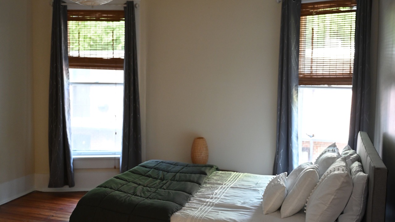 Photo of Bedroom in New Pathways