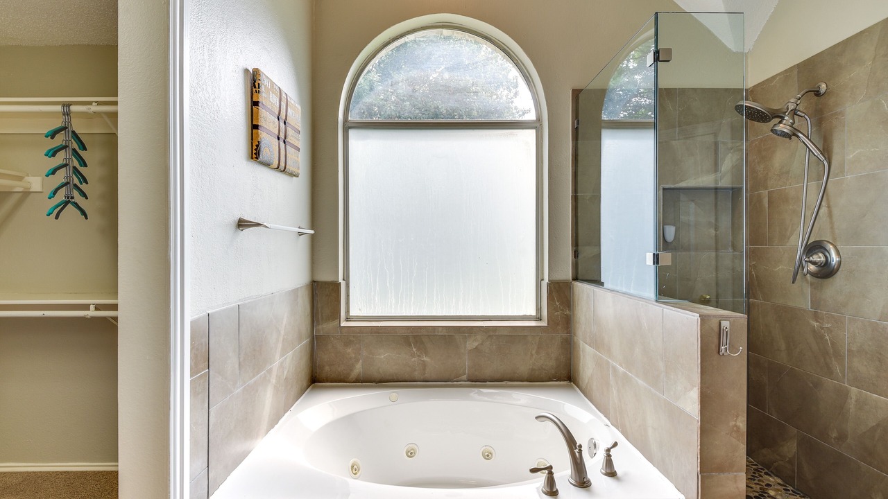 Photo of Bathroom in Flower Mound
