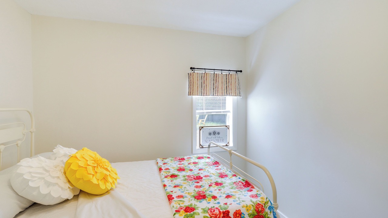 Photo of Bedroom in Riverside