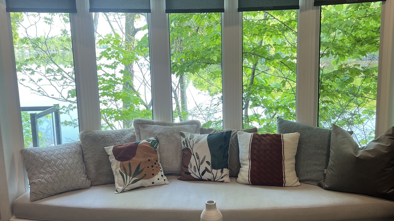 Photo of Livingroom in Frontenac