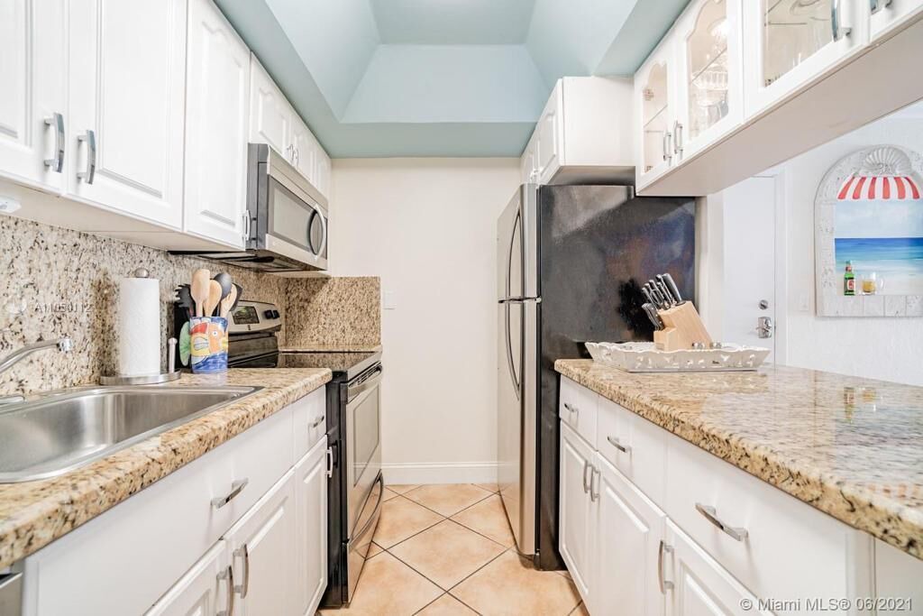 Photo of Kitchen in Key Biscayne