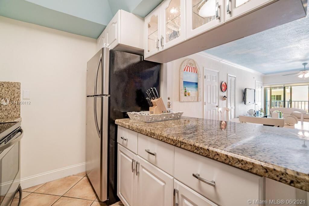 Photo of Kitchen in Key Biscayne