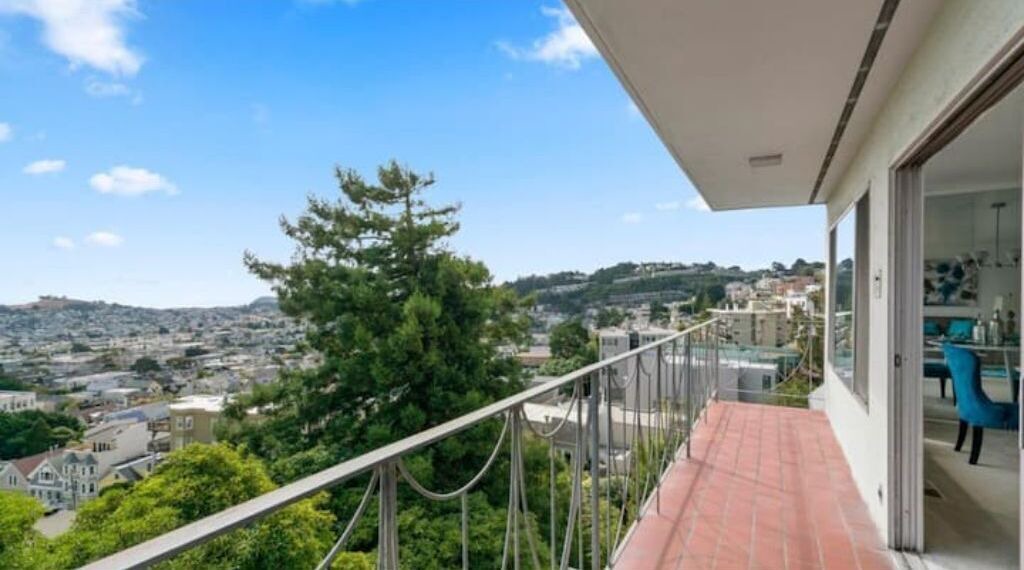 Photo of Outdoor in Eureka Valley