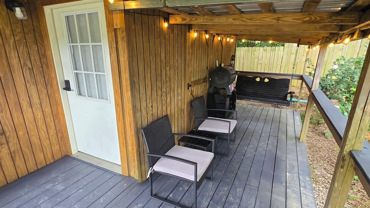 Photo of Patio Balcony in Fountain Run