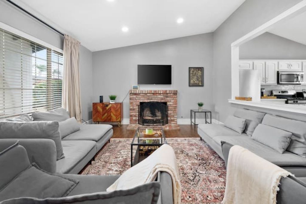 Photo of Livingroom in Chino