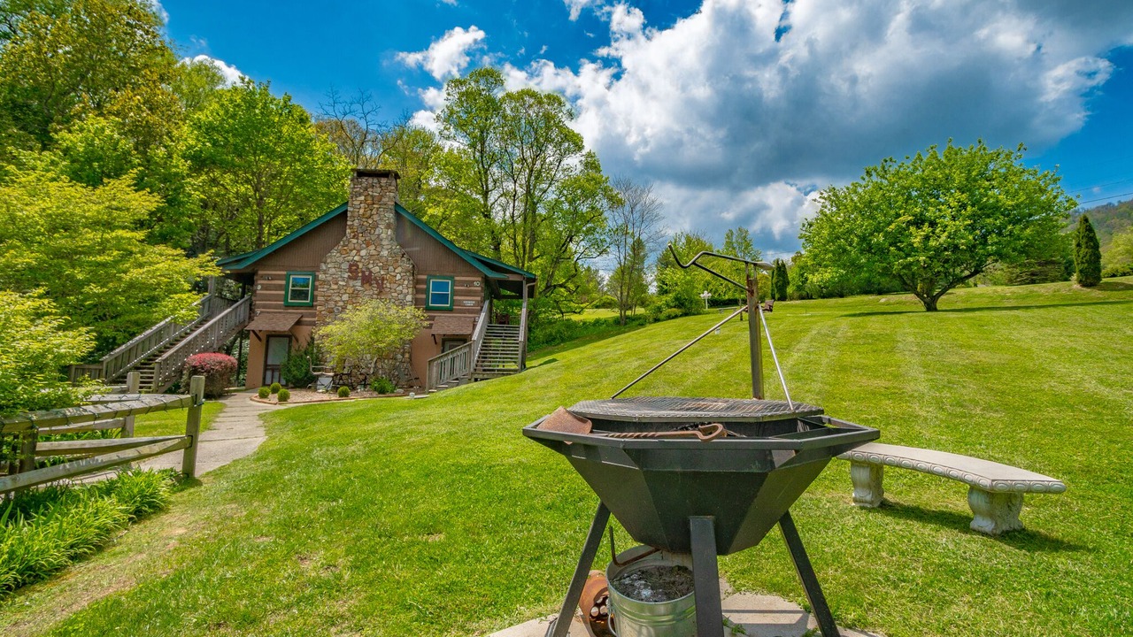 Photo of Outdoor in Blowing Rock