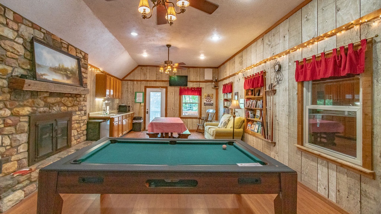Photo of Bedroom in Blowing Rock