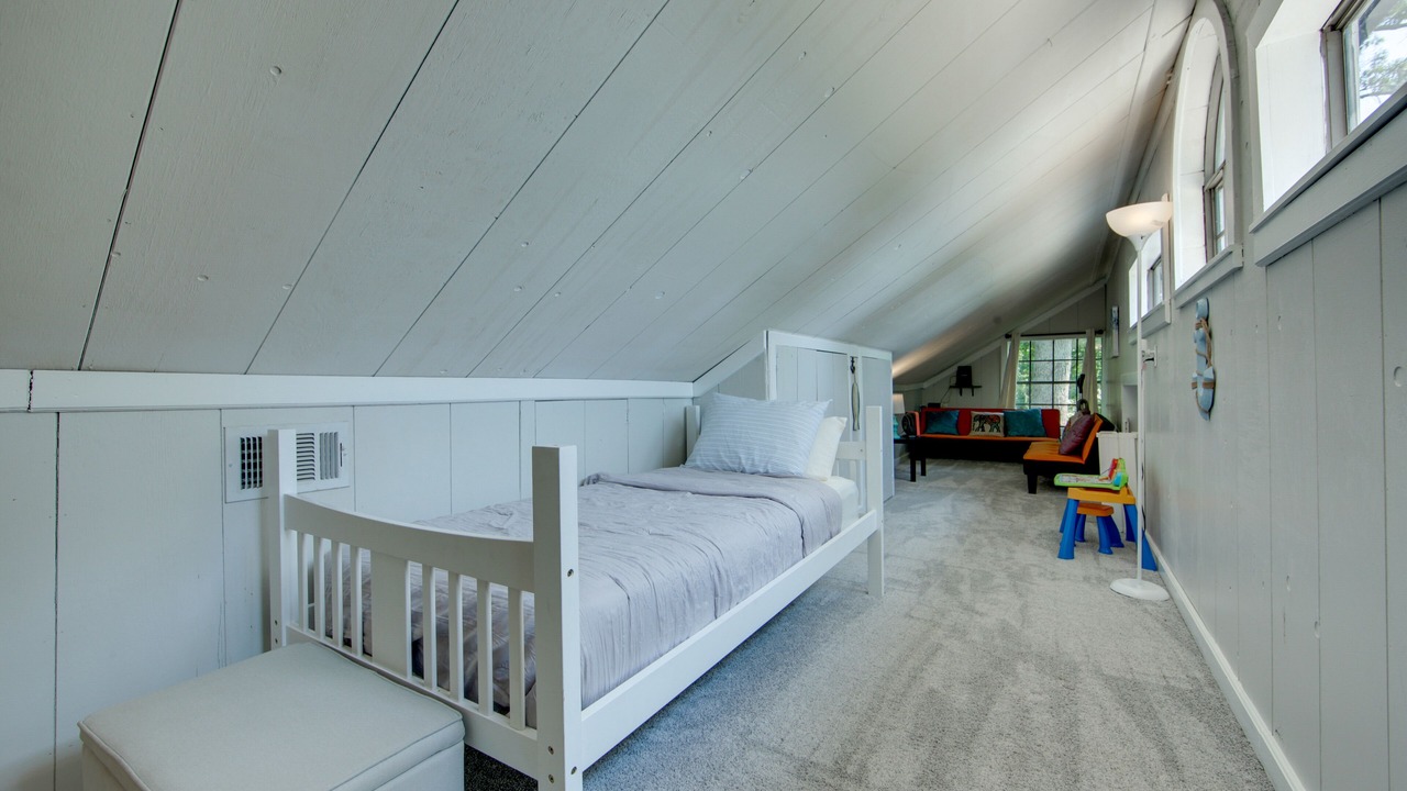Photo of Bedroom in Dogwood