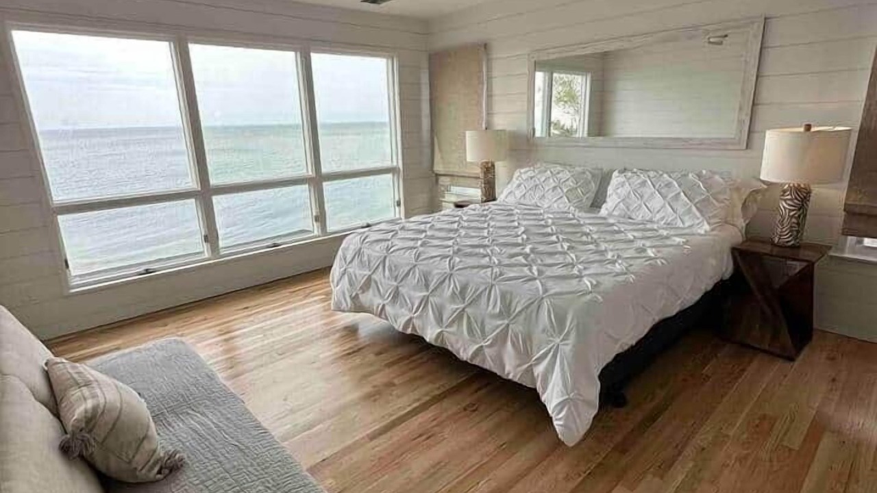 Photo of Bedroom in Greenport