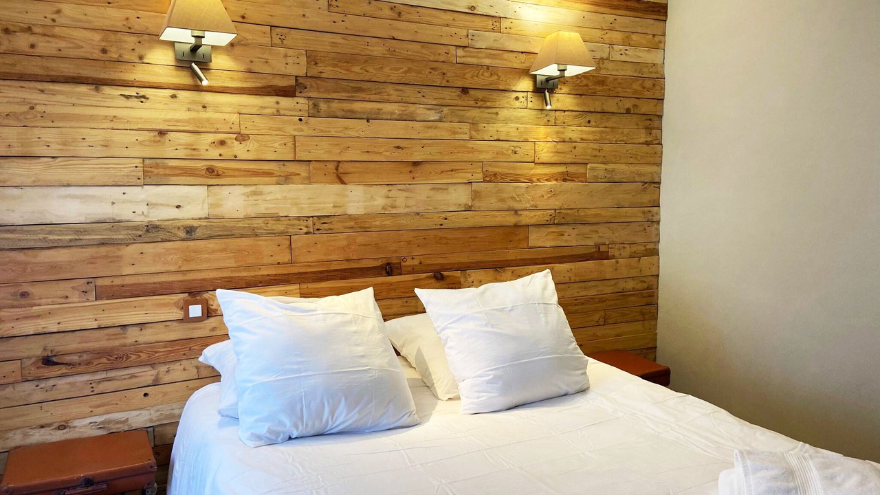 Photo of Bedroom in Clecy