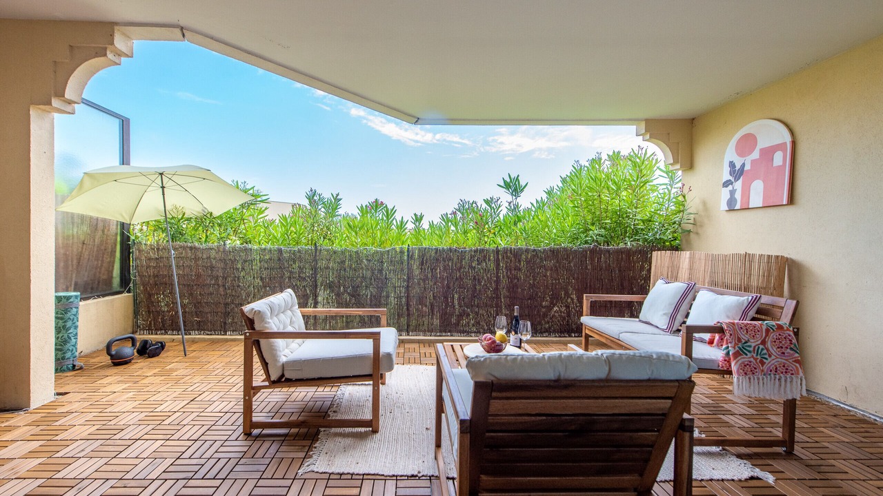 Photo of Others in Fabron