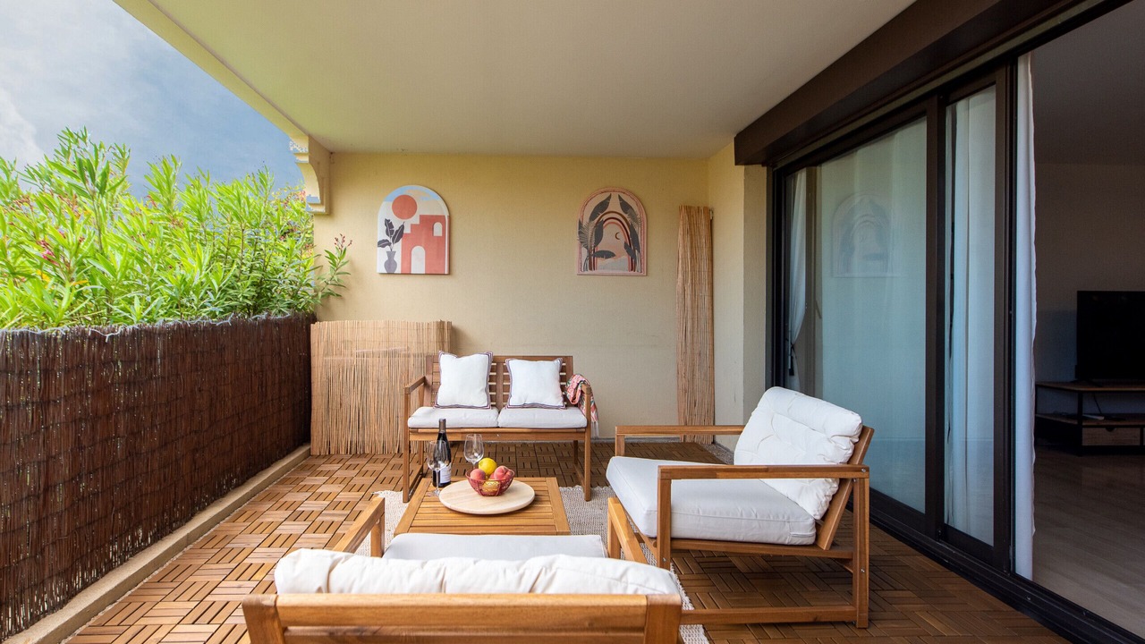 Photo of Others in Fabron