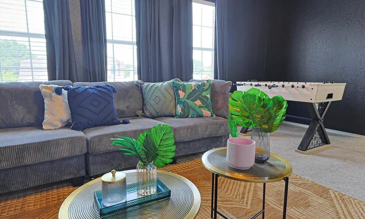 Photo of Livingroom in Saginaw