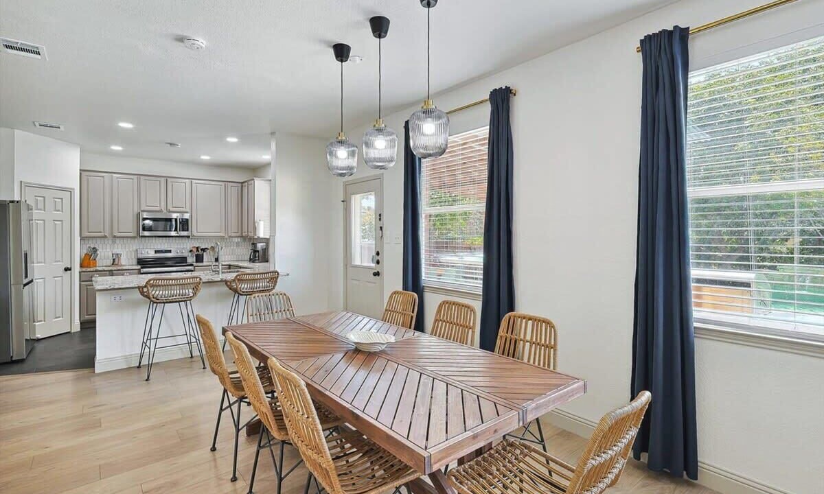 Photo of Bedroom in Saginaw