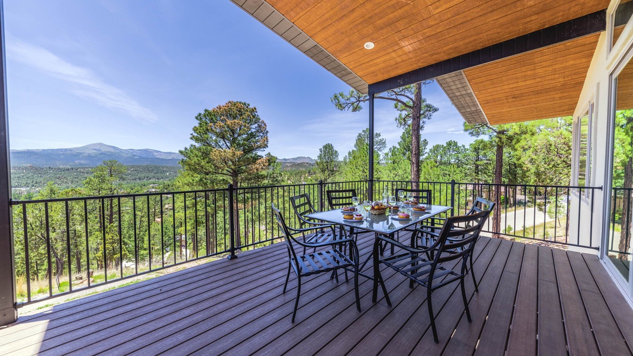 Photo of Patio Balcony in Ruidoso