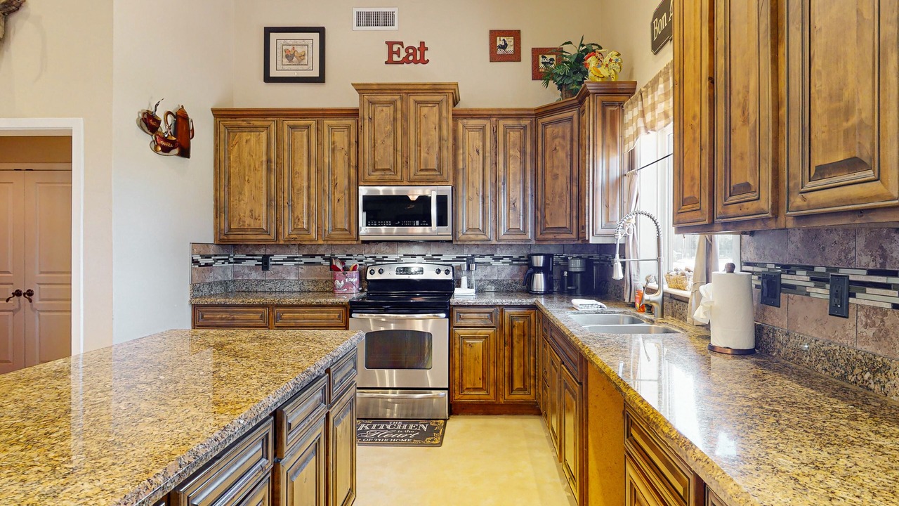 Photo of Kitchen in Estrella Village
