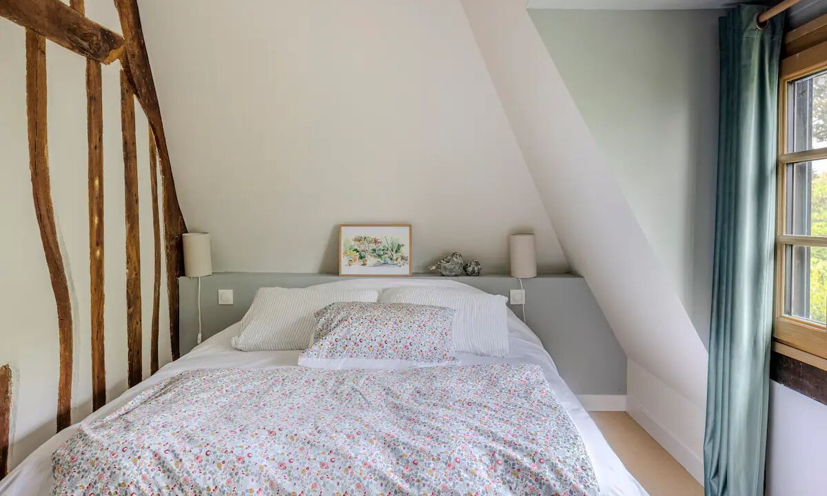 Photo of Bedroom in Berthouville