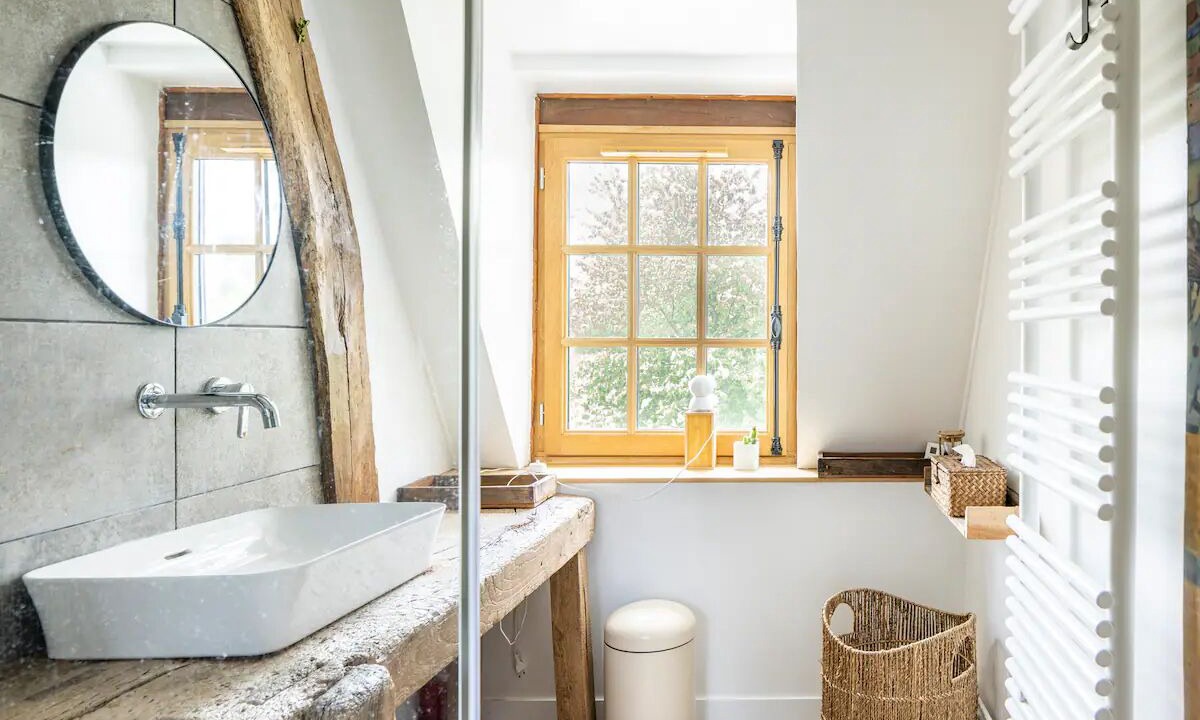 Photo of Bathroom in Berthouville
