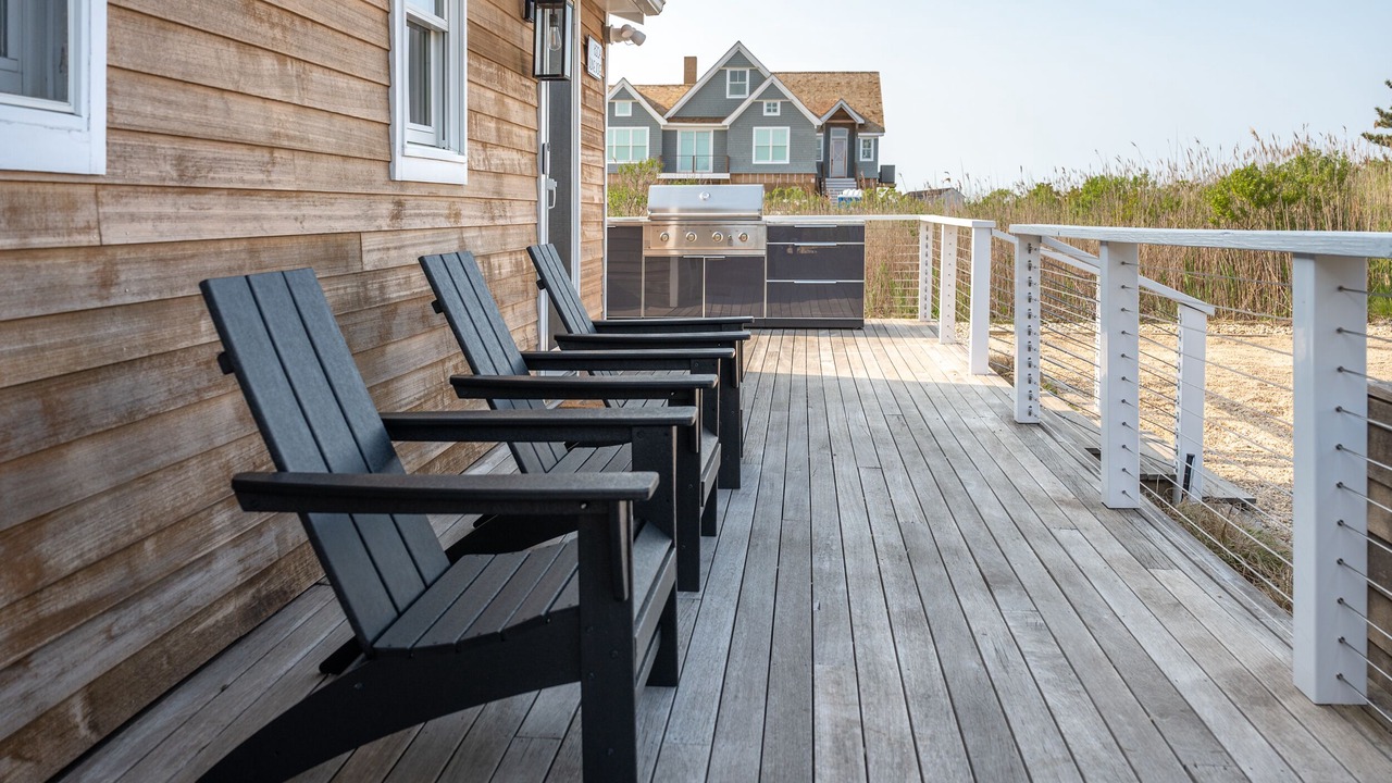 Photo of Patio Balcony in West Hampton Dunes