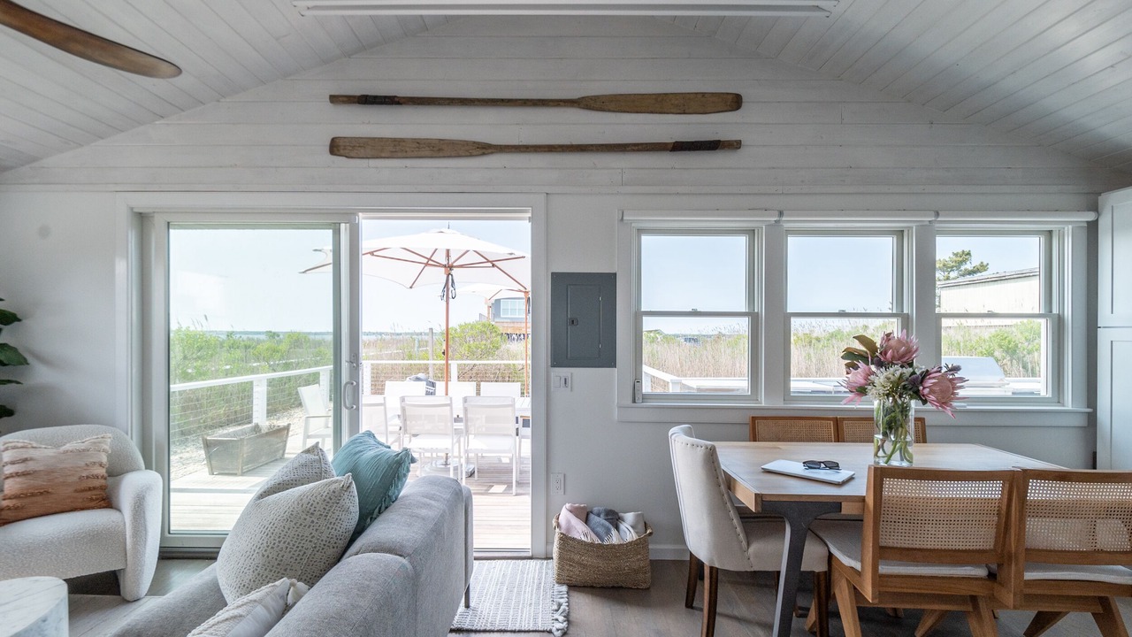 Photo of Livingroom in West Hampton Dunes