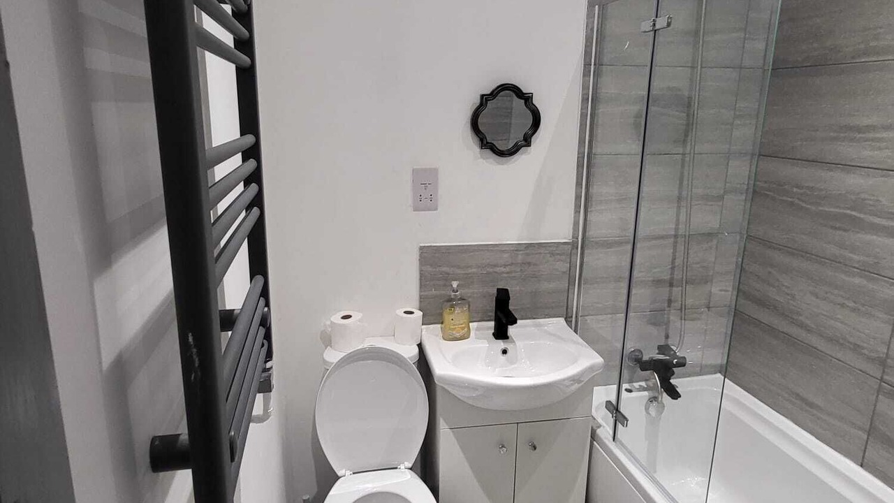 Photo of Bathroom in Westcliff-on-Sea