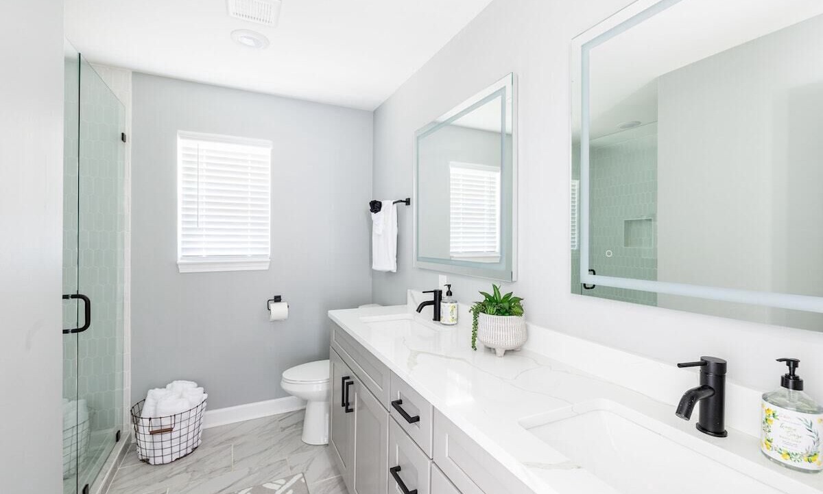 Photo of Bathroom in Woodberry Park