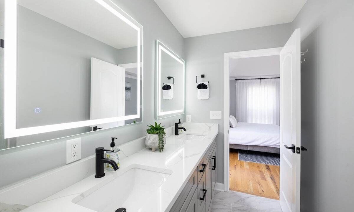 Photo of Bathroom in Woodberry Park